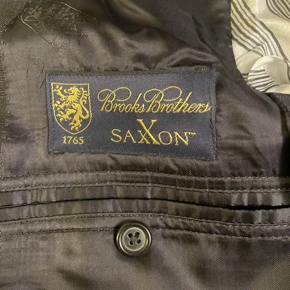 Brooks Brothers Men’s 100% Wool Suit